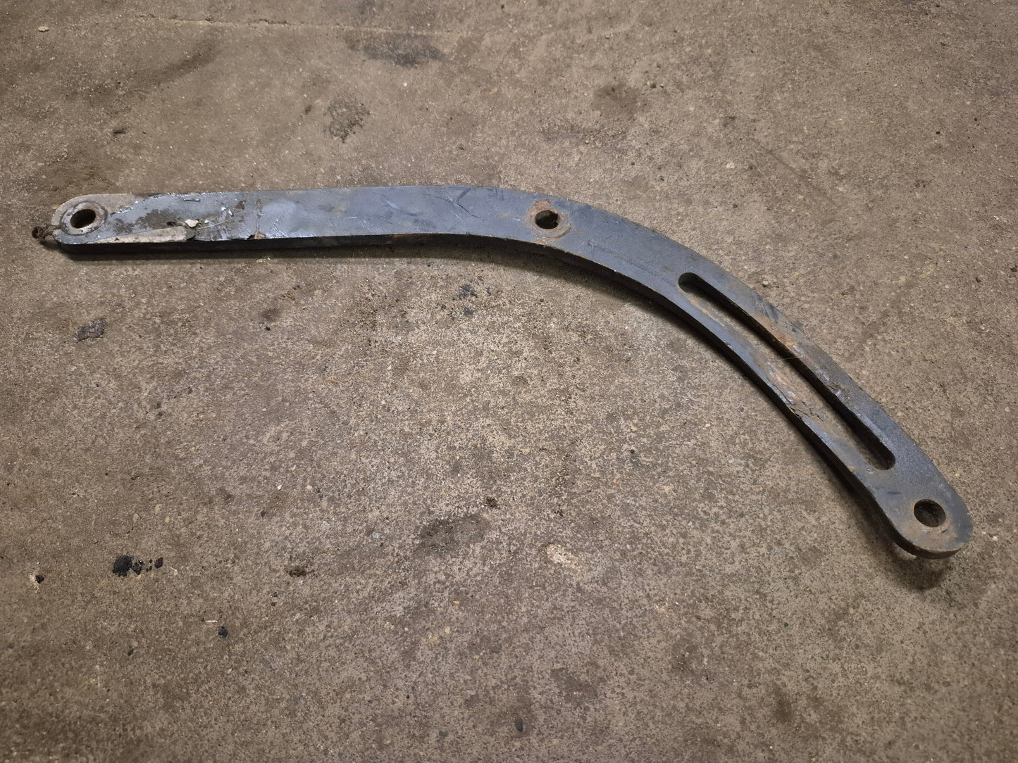 Alternator Strap 6571990 Bobcat 742