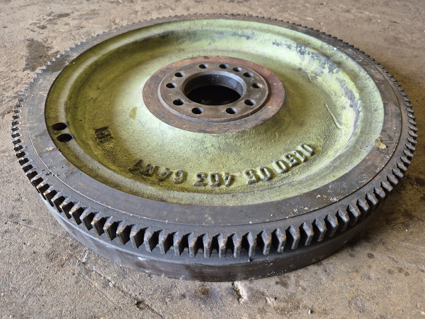 Flywheel Deutz F3L911/912 New Holland L775