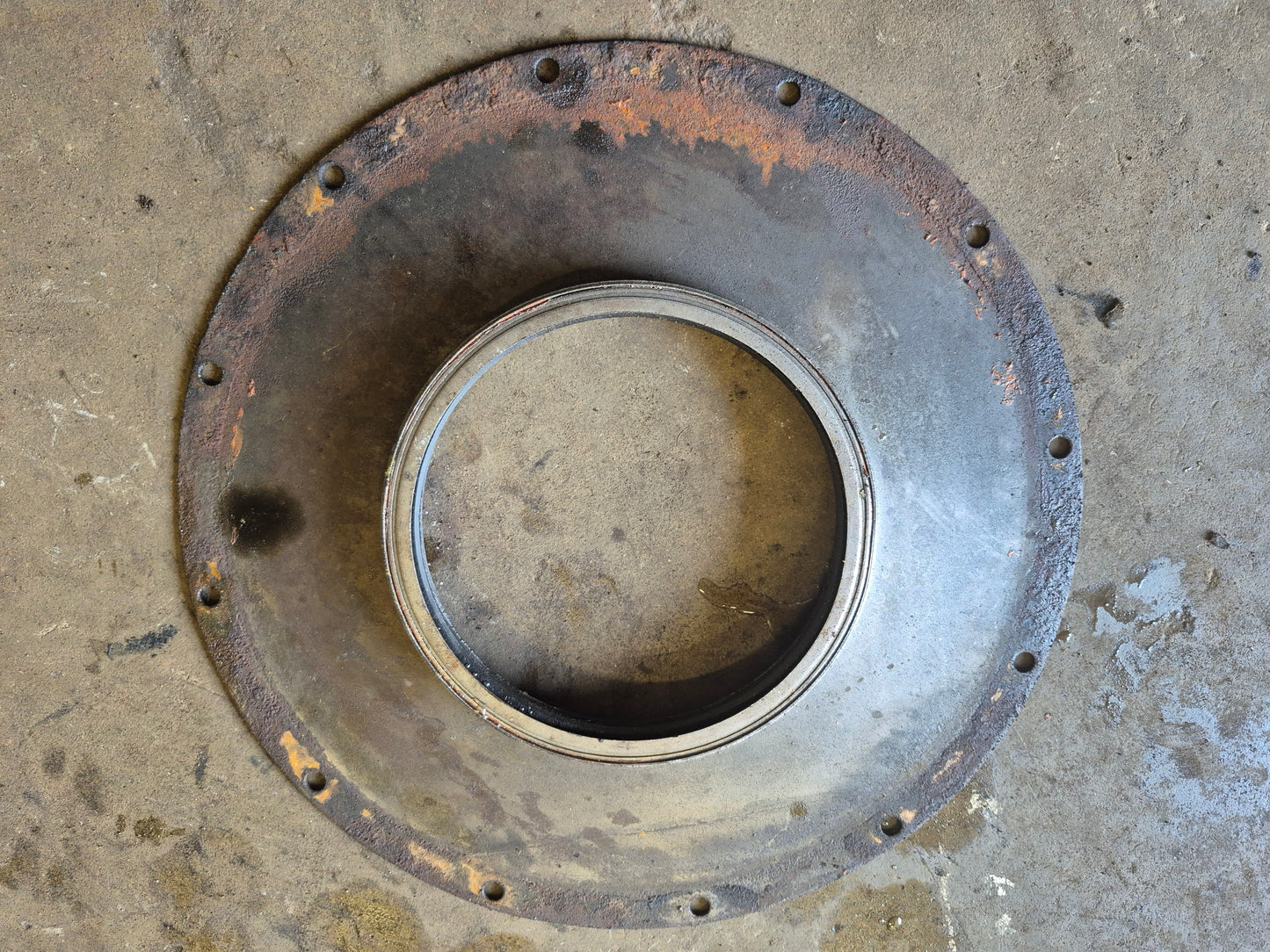 Drive Sprocket Cover 227852 New Holland L775