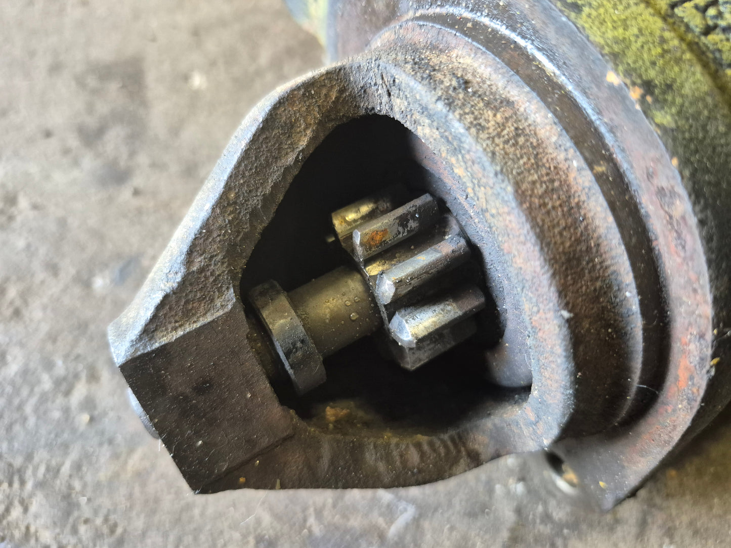 Starter Deutz F3L911/912 New Holland L775