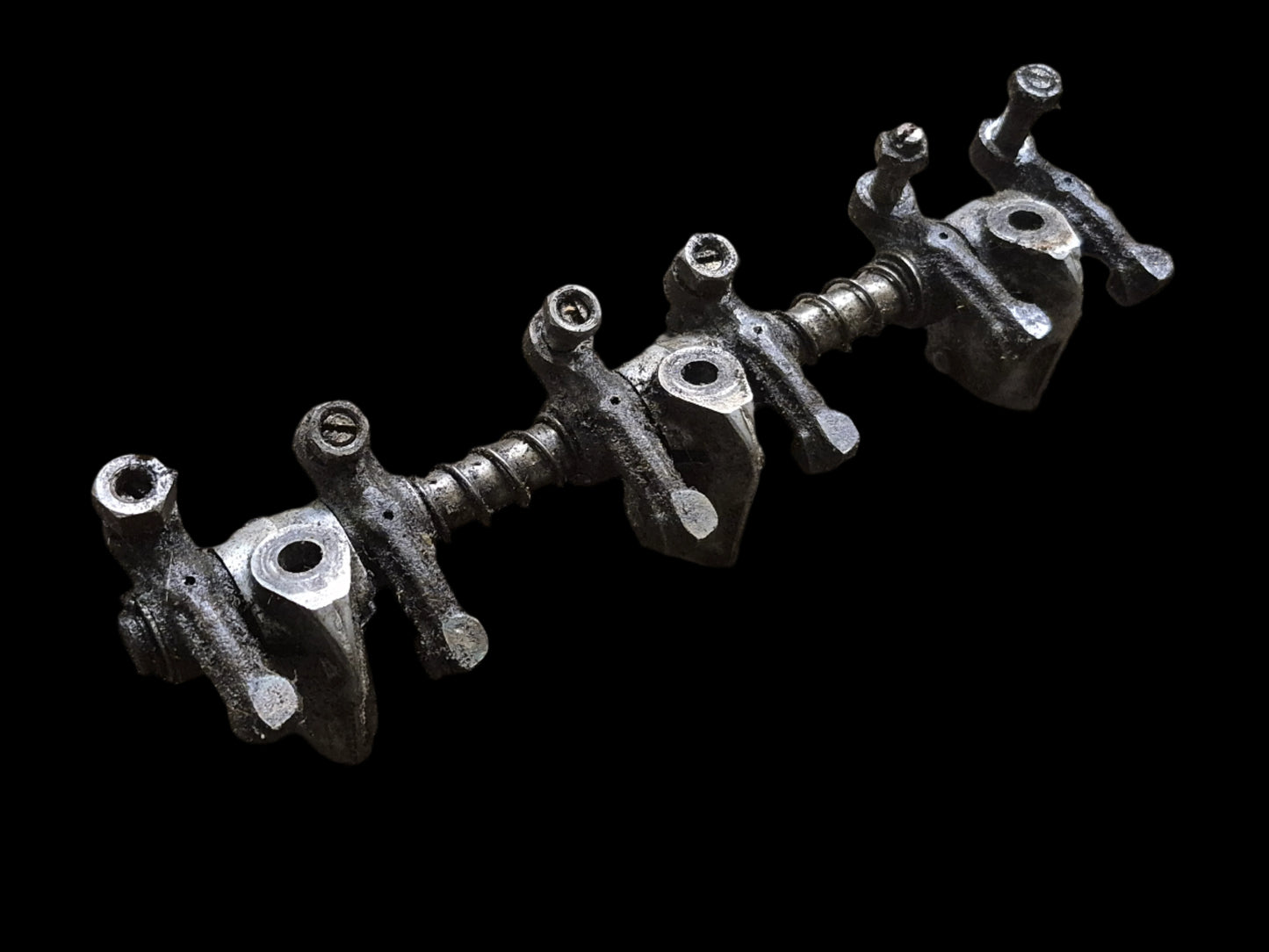 Rocker Arm Assembly 15381-14050 15381-14350 19264-14030 Kubota D950 Engine