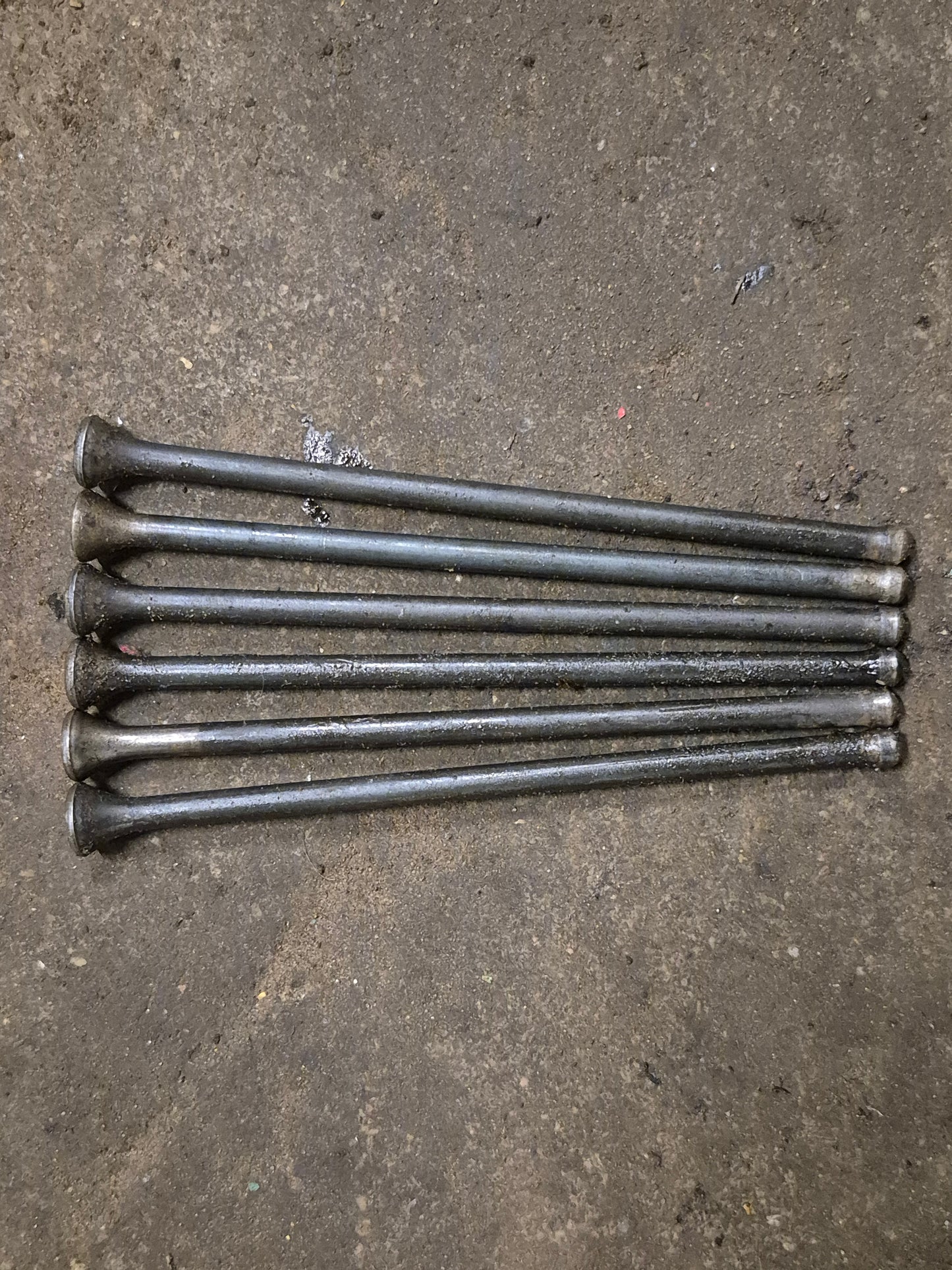 Push Rods 15261-15110 Kubota D950 Engine