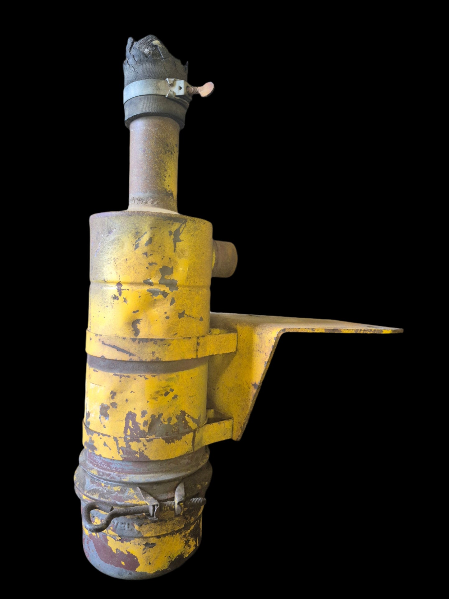 Air Cleaner Assembly D24939 CASE 310G