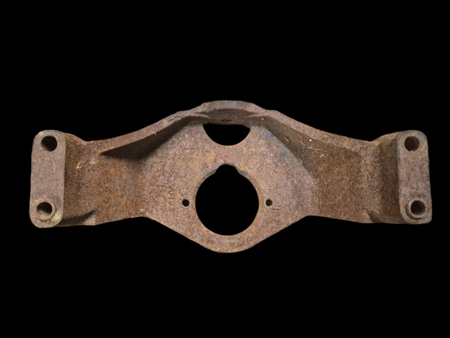 Motor Mount Support 247421A1 CASE 40XT 60XT 70XT 75XT 85XT 90XT 95XT 1840 1845C