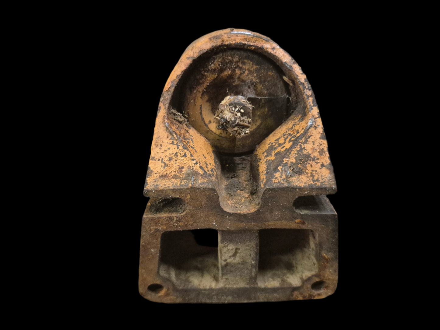 Fan Hub Bracket J911205 CASE 40XT 1840 1845C