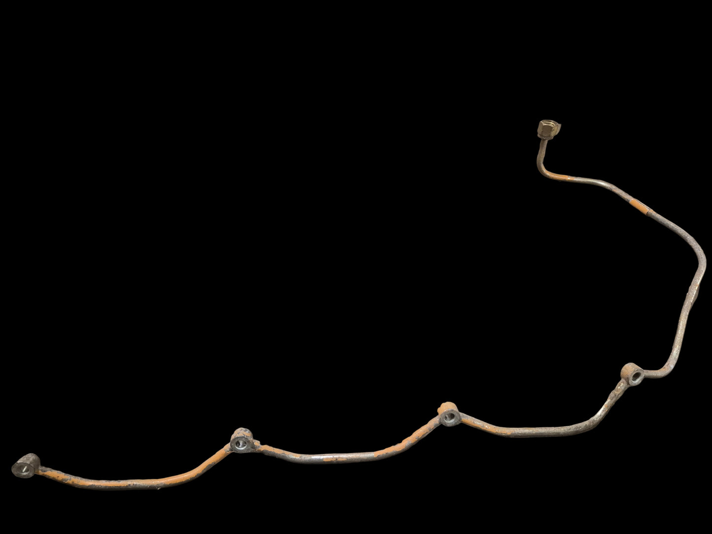 Fuel Tube J909695 CASE 1840 1845C 90XT 480E 480E LL 480F 580K 580L 580SK 580SL 590 590L 590SL