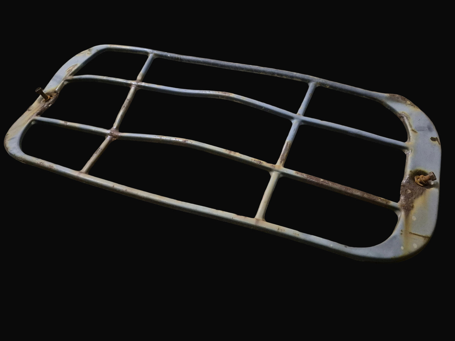 Grille 91210-00601 CAT DP40K