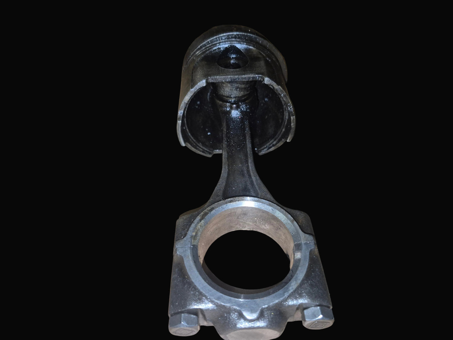 Connecting Rod & Piston 15471-22010 Kubota V1902 Engine