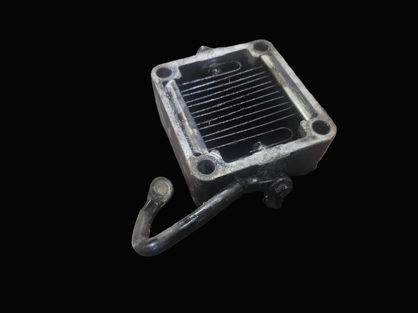Intake Air Duct Spacer 4895648 New Holland C185 C227 L180 L185 L223 T4.65 T4.75 T4.85 T4020 T4030 T4040 TD5010 TD5020 TD5030