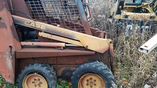 CASE 1840 Skid Steer - Dismantled For Parts