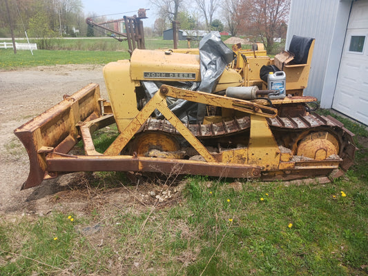 John Deere 2010C Dozer - Dismantled For Parts