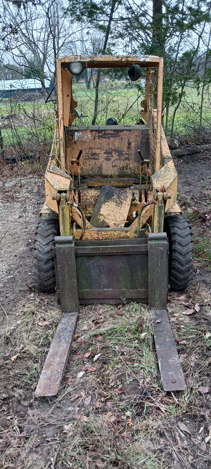 CASE 1835B Skid Steer (#2) - Dismantled For Parts