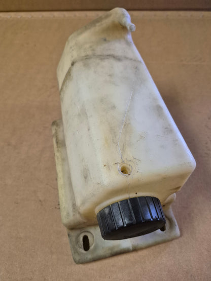 Coolant Reservoir 86501331 New Holland LS170