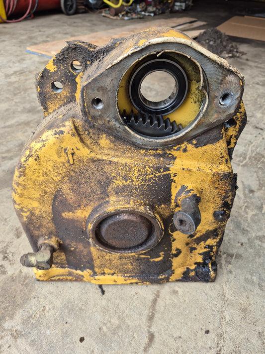 Gearbox 86610471 New Holland LS170