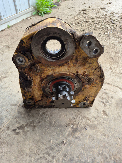 Gearbox 86610471 New Holland LS170