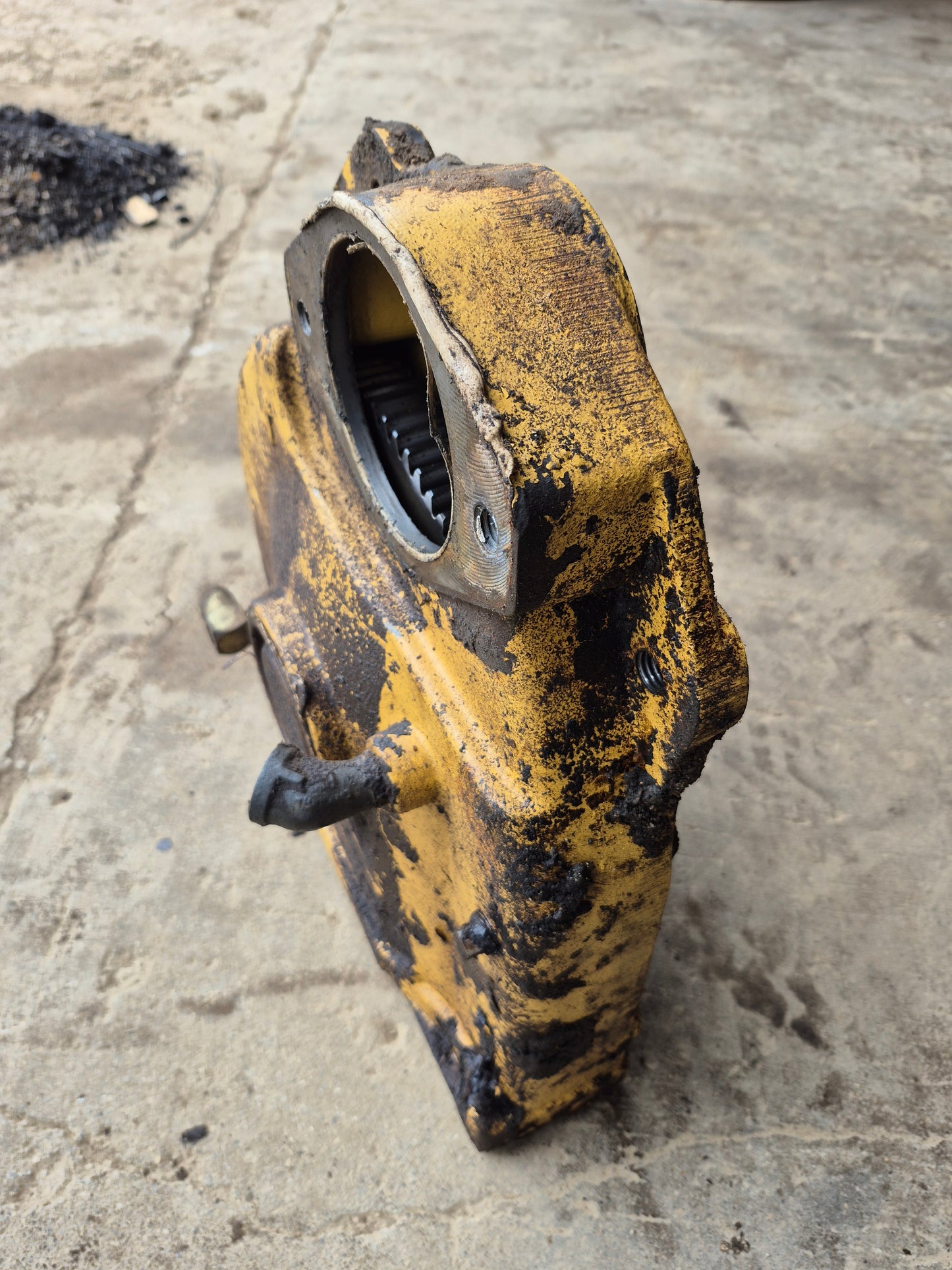 Gearbox 86610471 New Holland LS170