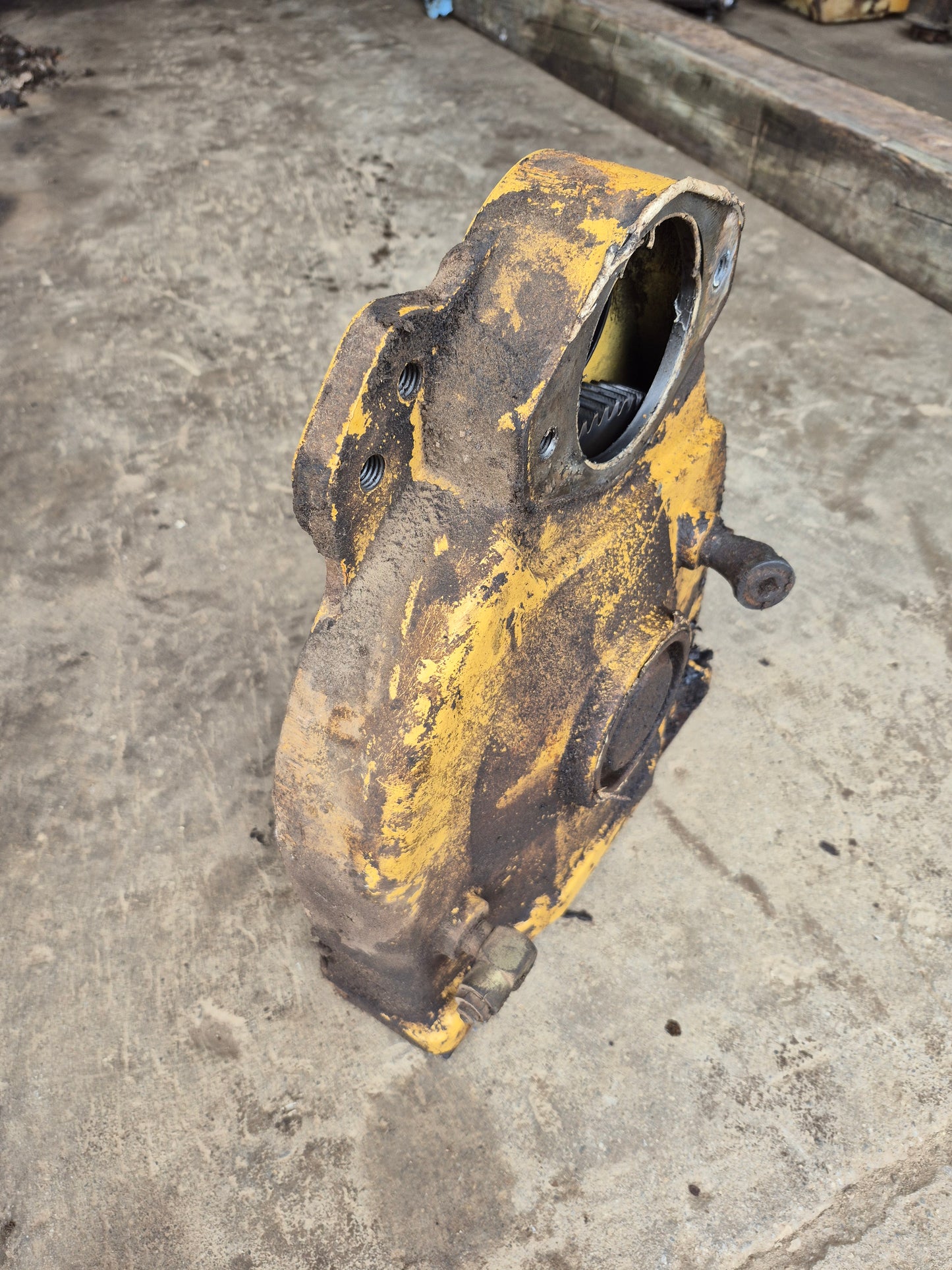 Gearbox 86610471 New Holland LS170