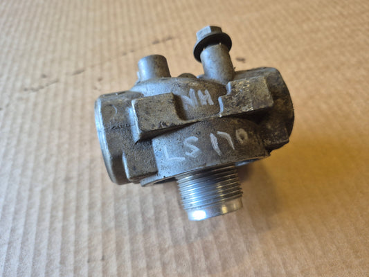 Hydraulic Filter Head New Holland LS170