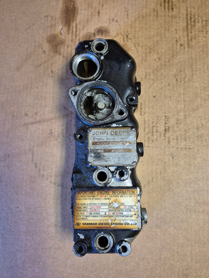 Valve Cover AM875312 John Deere 3215B