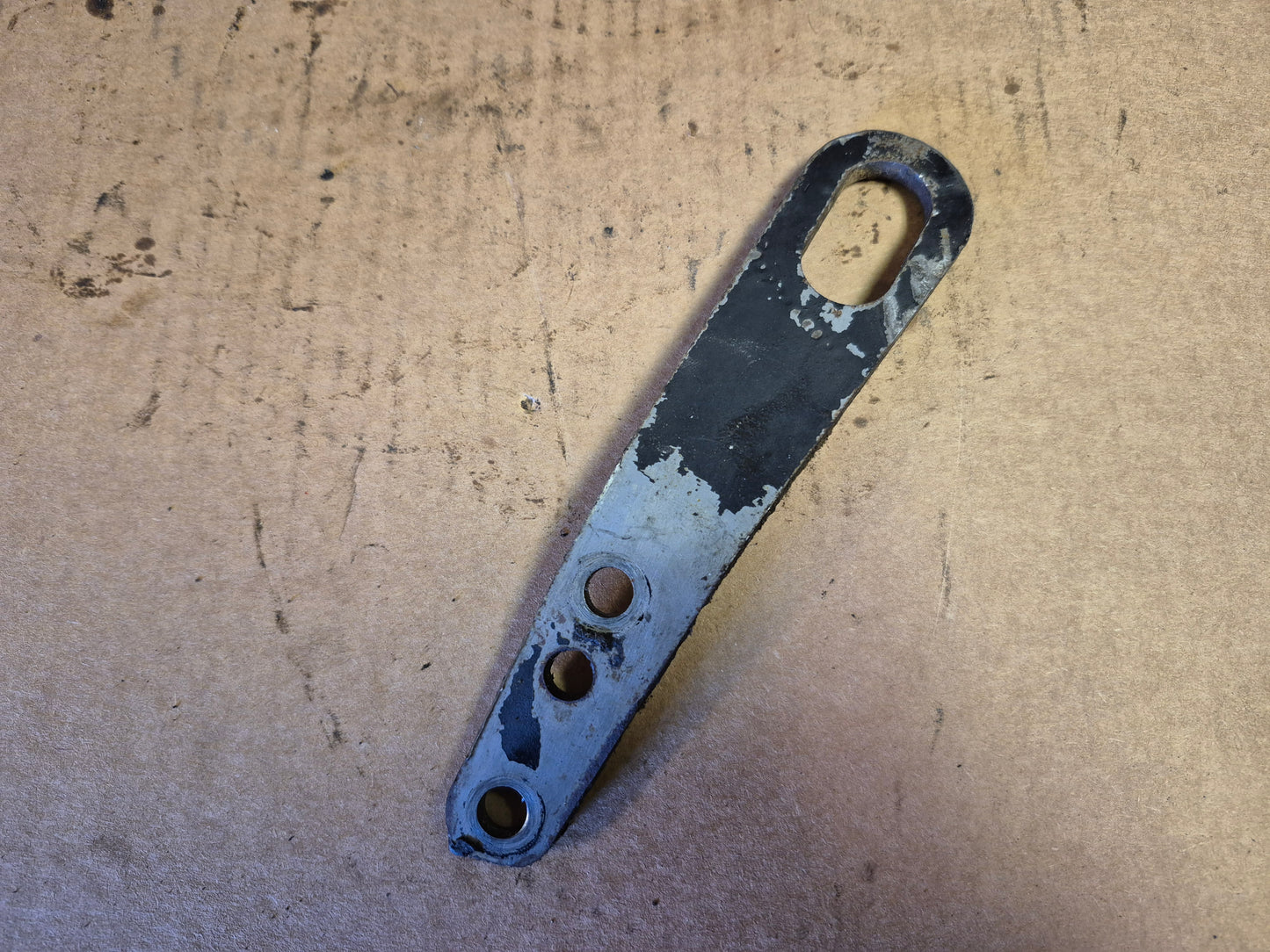 Engine Lift Hook AT211695 John Deere 3215B