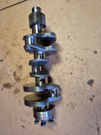 Crankshaft AM878526 John Deere 3215B