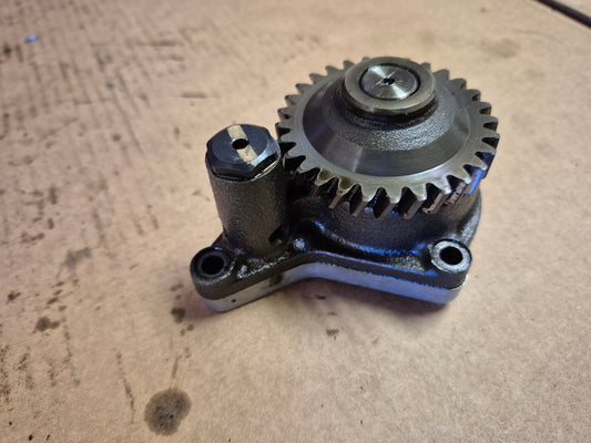 Oil Pump AM878778 John Deere 3215B