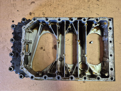 Intermediate Housing M800996 John Deere 3215B