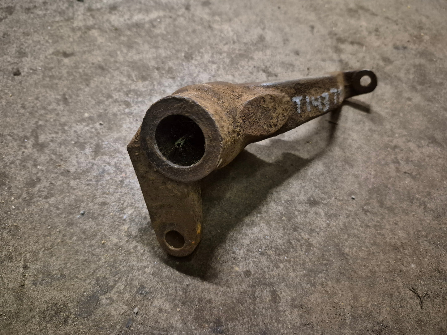 RH Bellcrank T14372T John Deere 2010C Crawler Dozer