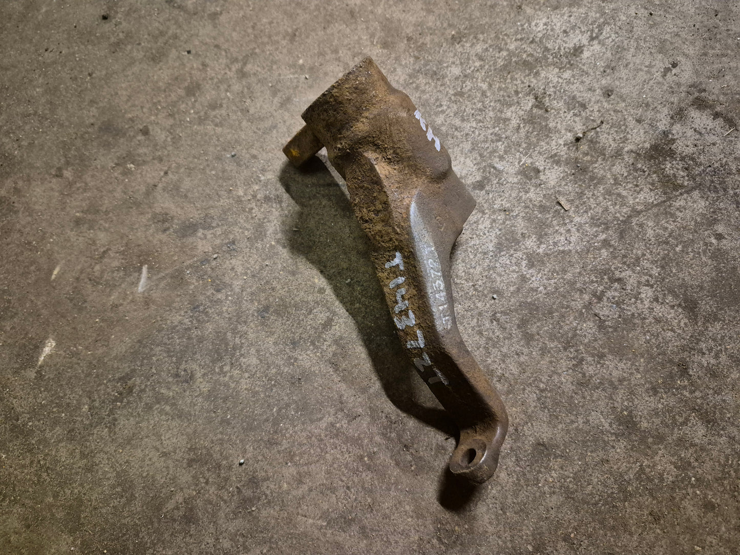 RH Bellcrank T14372T John Deere 2010C Crawler Dozer