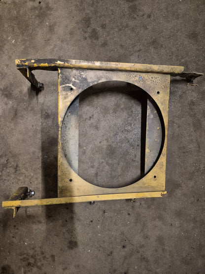 Hydraulic Oil Cooler Shroud 600046 244167 New Holland L775