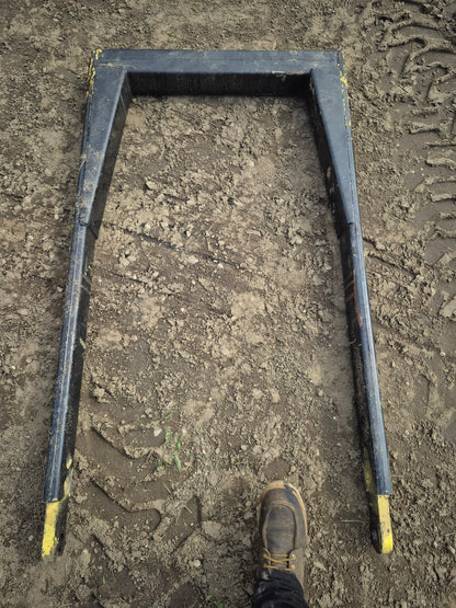 Top Link Support 198550 New Holland L775