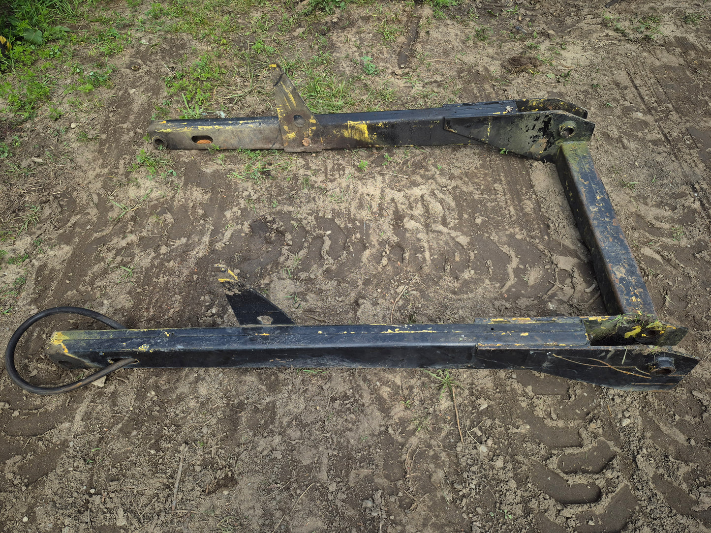 Lower Connecting Link 198570 New Holland L775