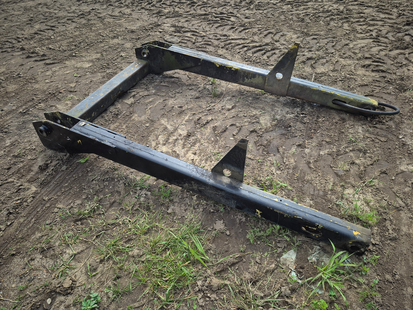 Lower Connecting Link 198570 New Holland L775