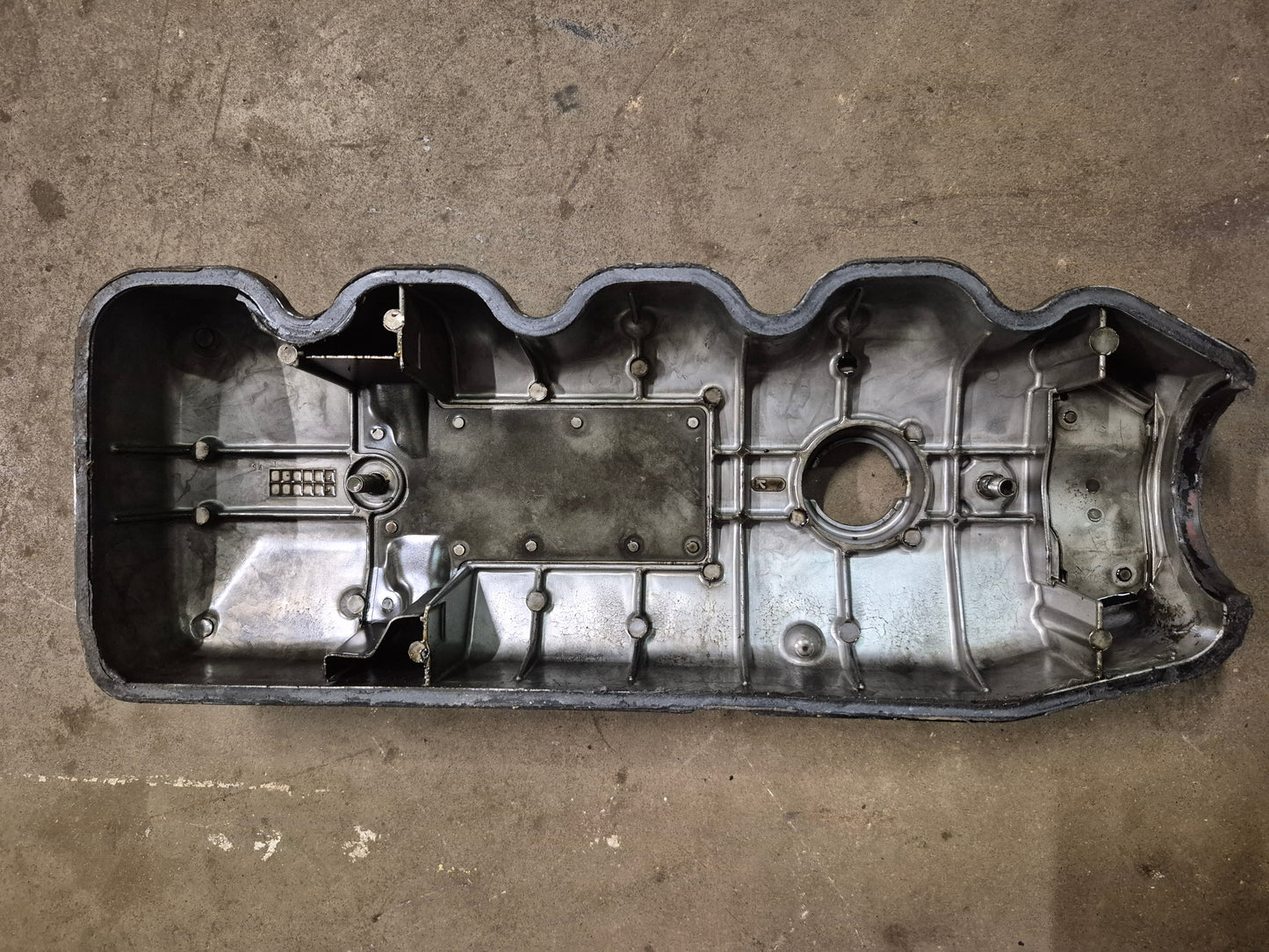 Valve Cover 6632758 Bobcat 742