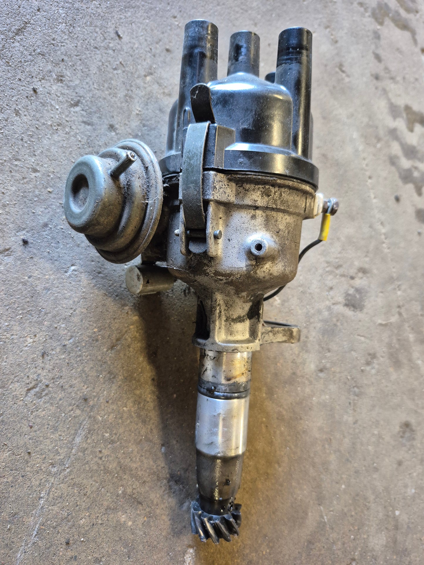 Distributor 6632618 Bobcat 742