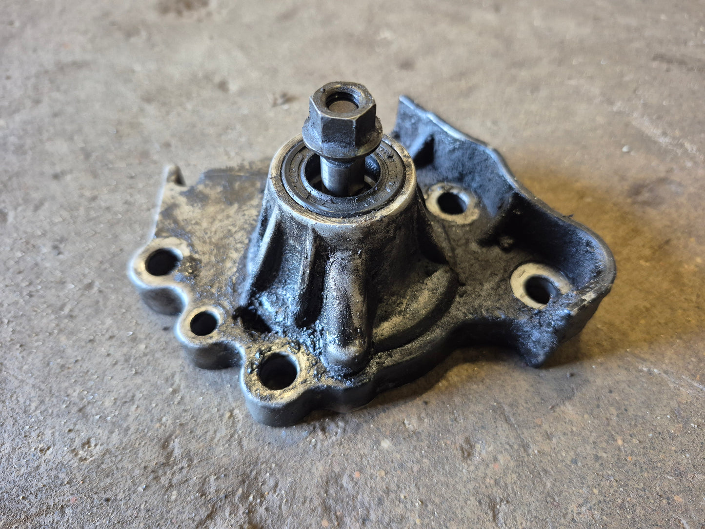 Oil Pump 6632732 6632733 Bobcat 742