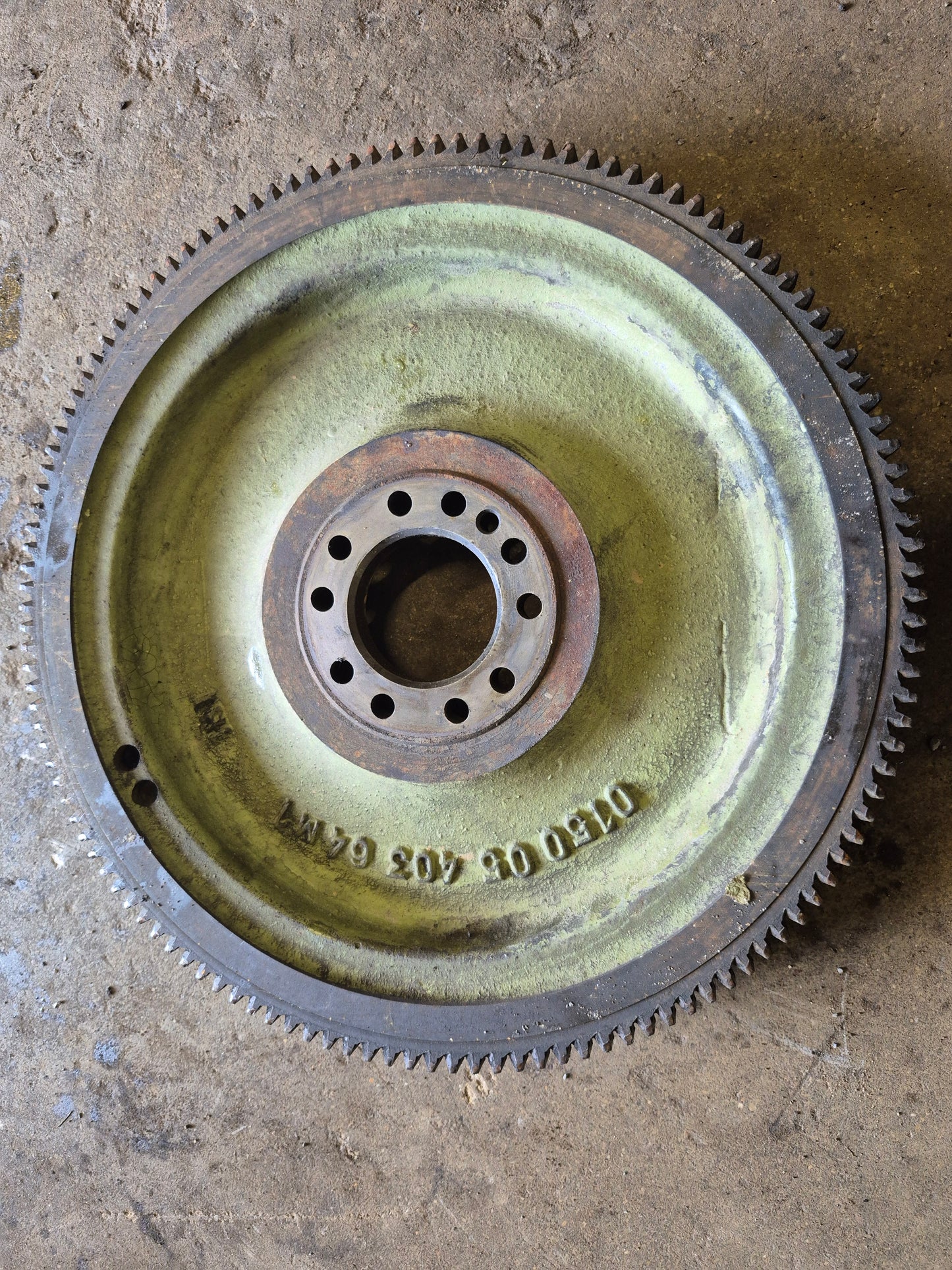 Flywheel Deutz F3L911/912 New Holland L775