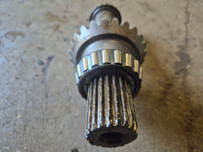 Gearbox Output Shaft 196936/196578 New Holland L775