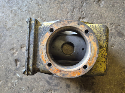 Gearbox Housing 196933 New Holland L775