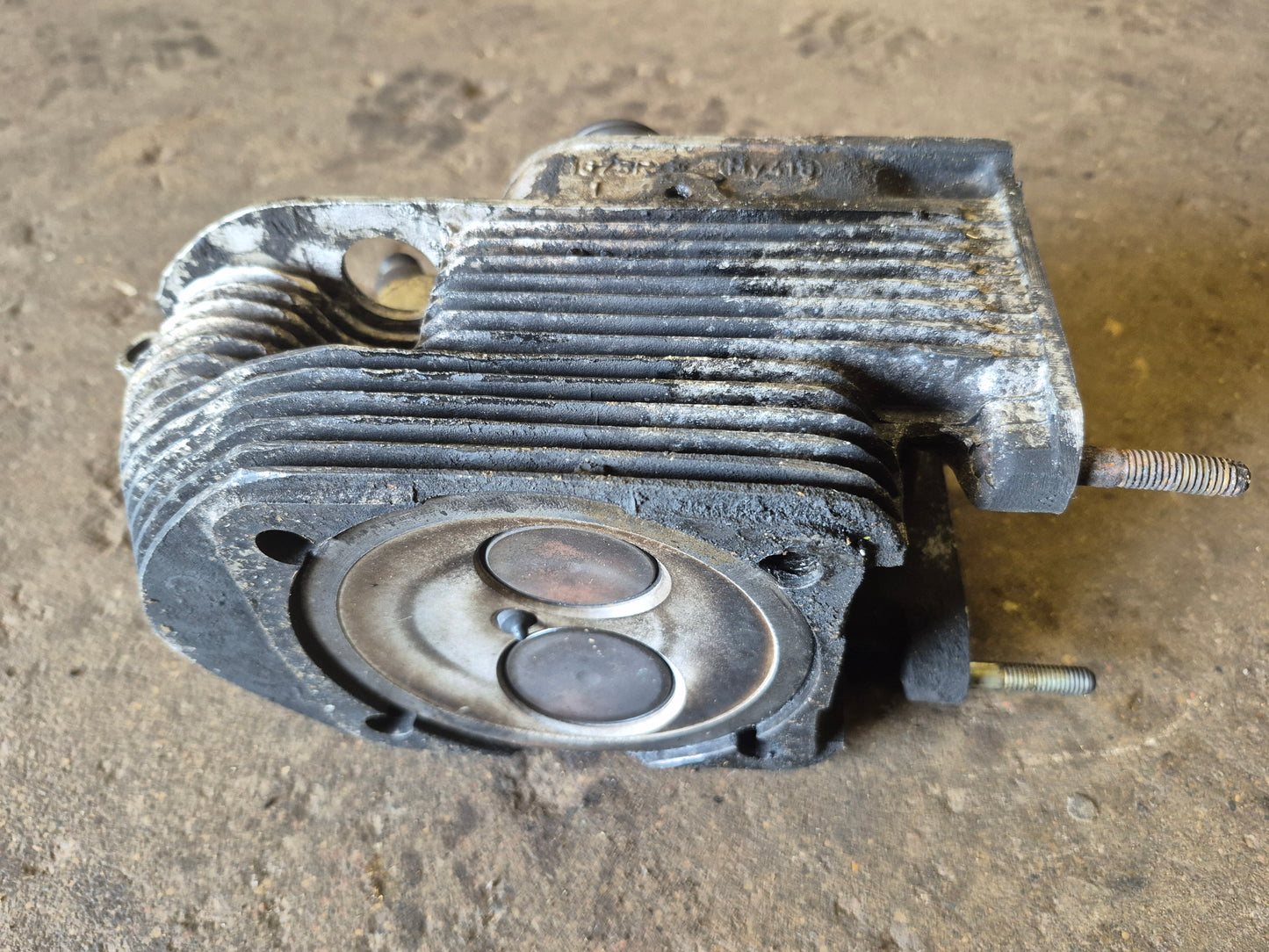 Cylinder Head Deutz F3L911/912