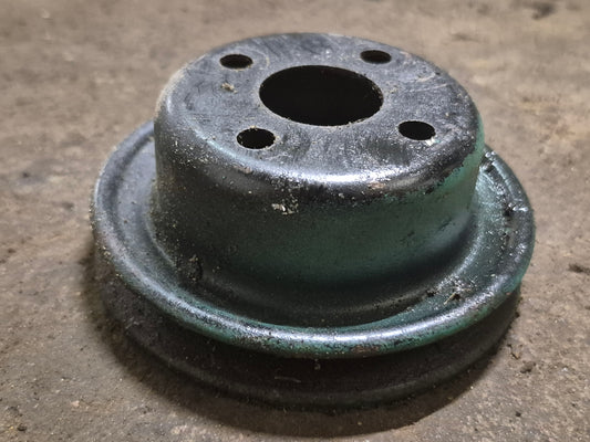 Water Pump Pulley 15531-74250 Kubota D950 Engine