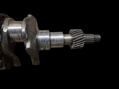 Crankshaft 15261-24110 15549-23010 Kubota D950 Engine