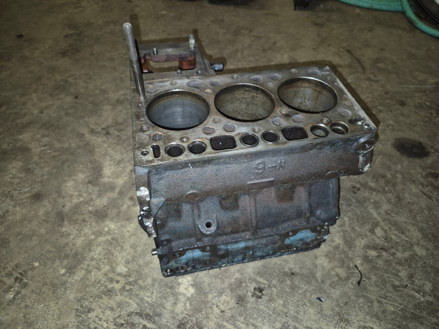 Engine Block 15533-01010 Kubota D950 Engine