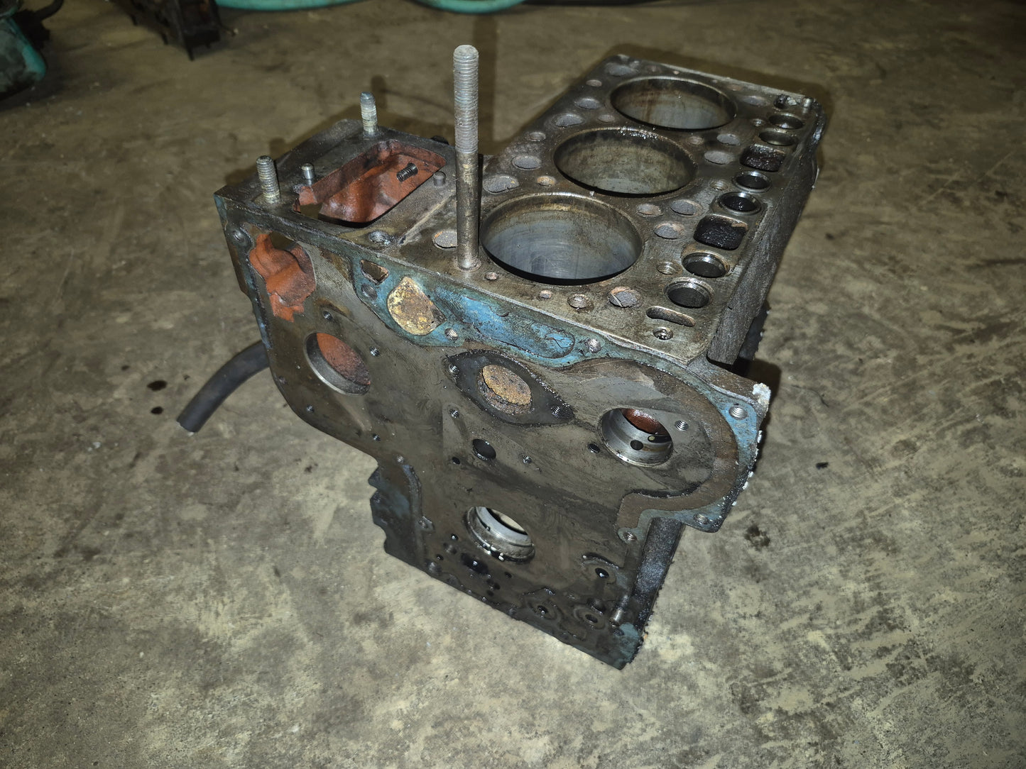 Engine Block 15533-01010 Kubota D950 Engine