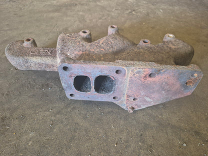 Exhaust Manifold R52819 John Deere 550