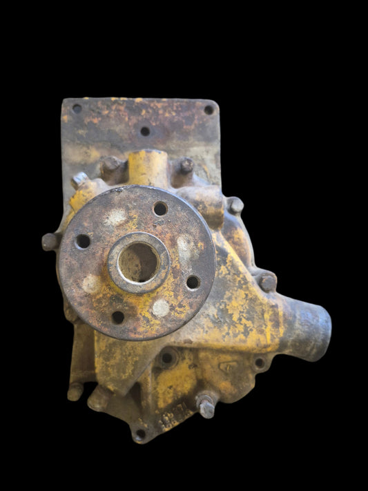 Water Pump R56813 AR65917 John Deere 550