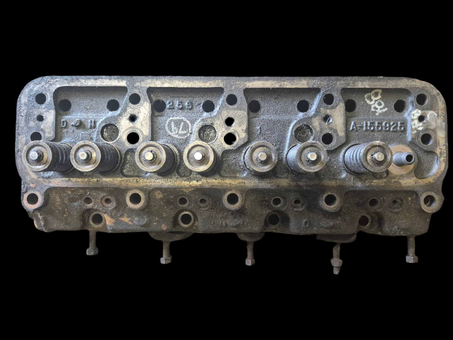 Cylinder Head A155925 A165826 A150384 A166029 CASE 188D Engine