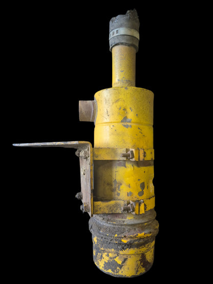 Air Cleaner Assembly D24939 CASE 310G