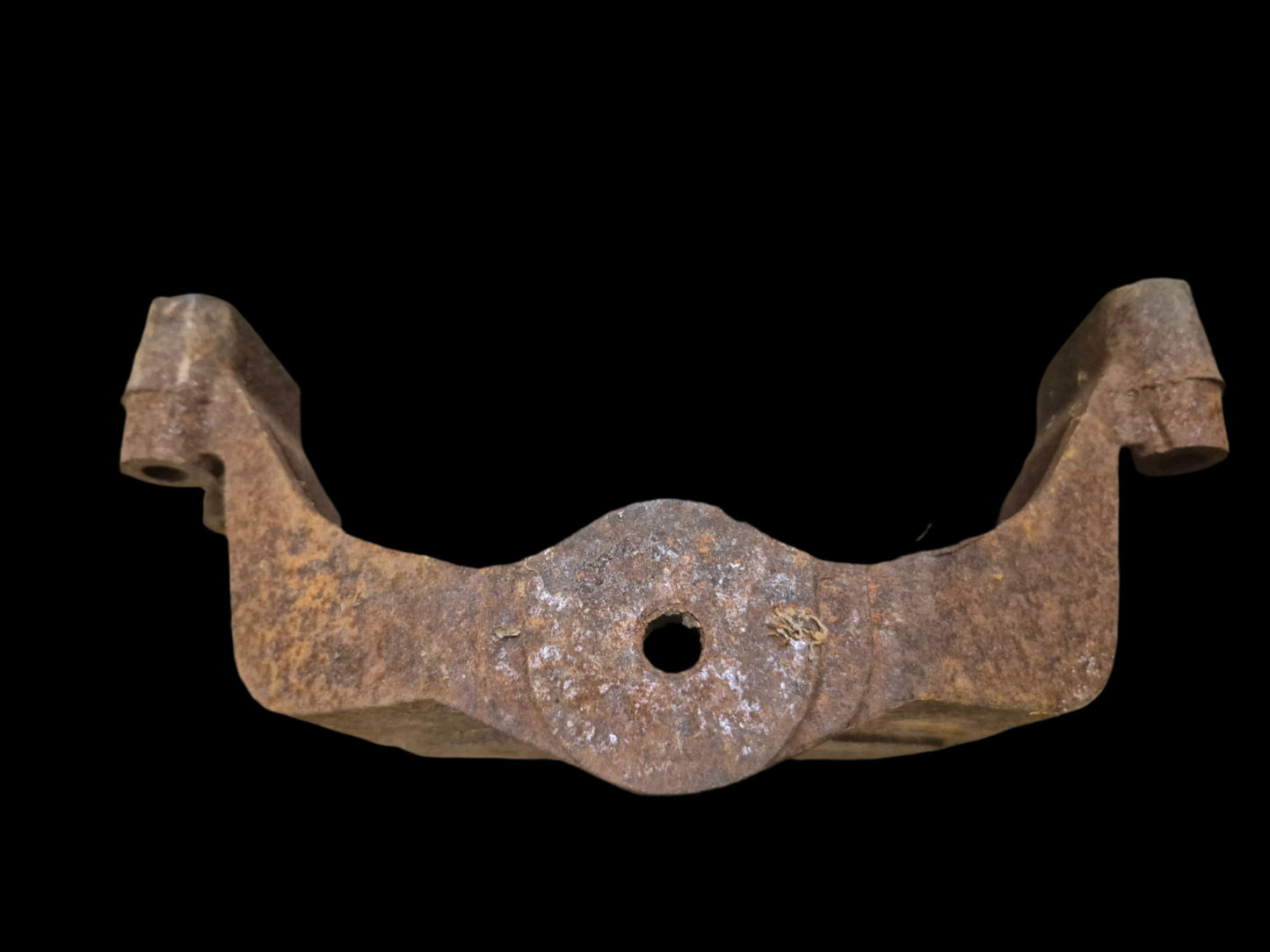 Motor Mount Support 247421A1 CASE 40XT 60XT 70XT 75XT 85XT 90XT 95XT 1840 1845C