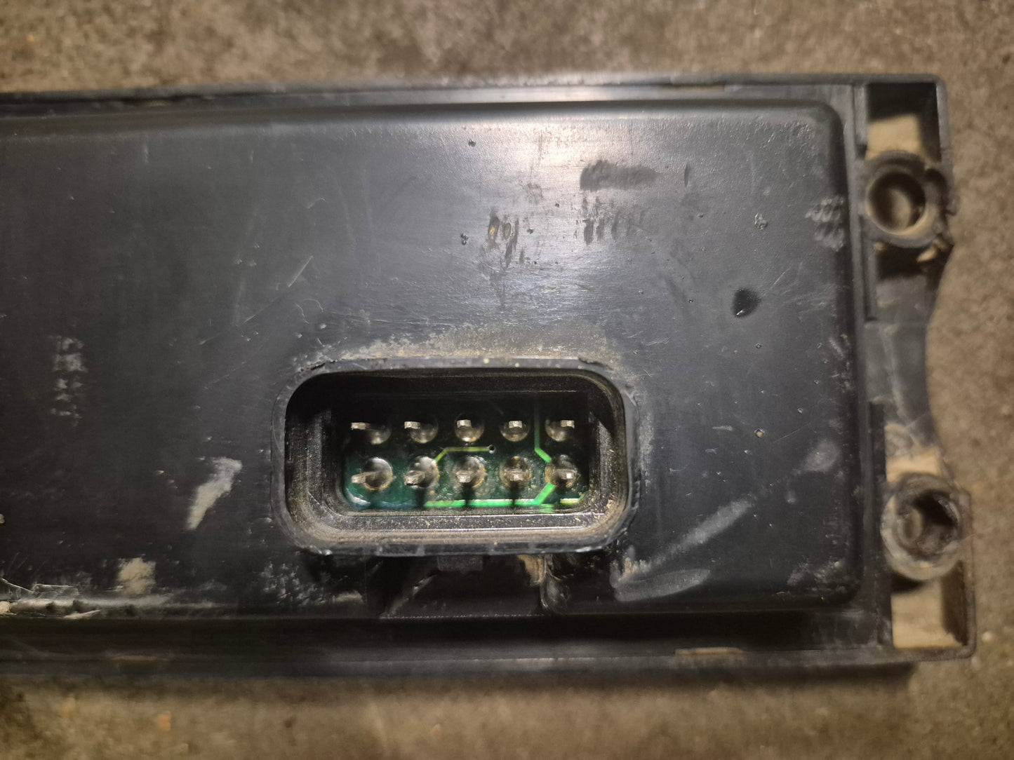 Instrument Cluster H438451 CASE 1835C 1838 1840 1845c